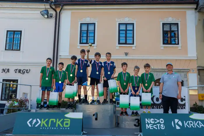 31775664920avtor-Jani-Brajkovič JB_M4887.webp-nm-tek.si